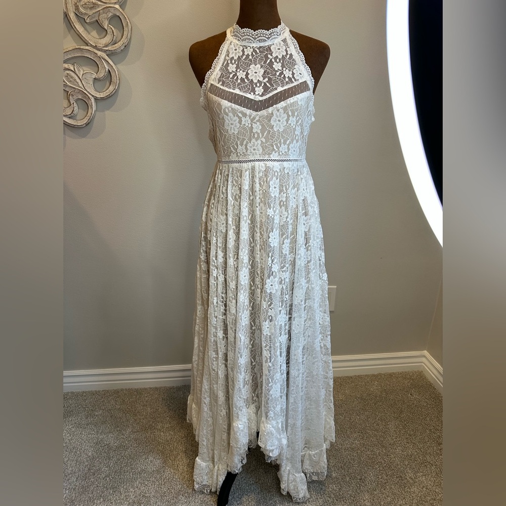Joyfolie Cream Lace Maxi Dress - Picture 4 of 8